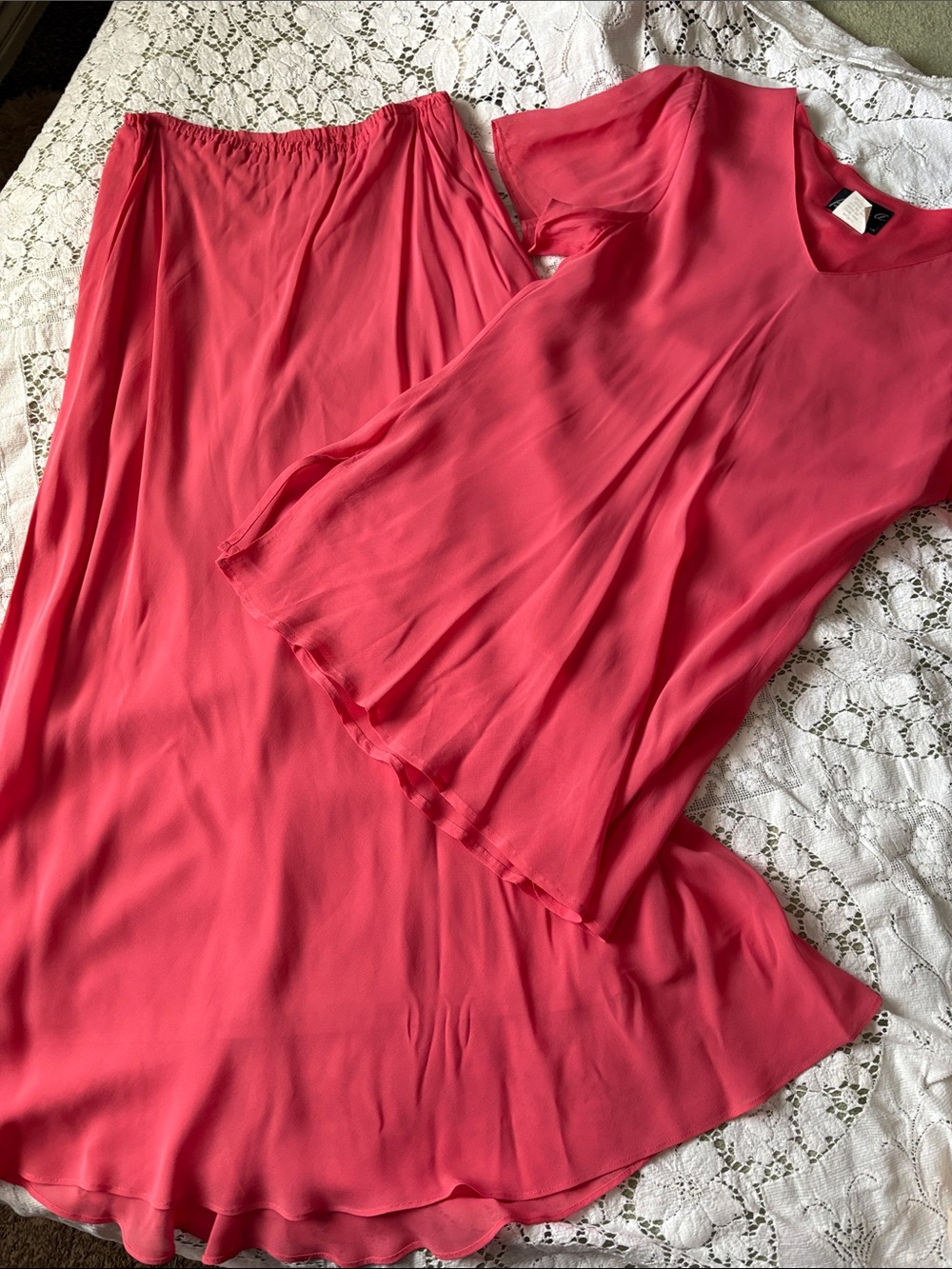 Women’s Coral Pink V-Neck Blouse